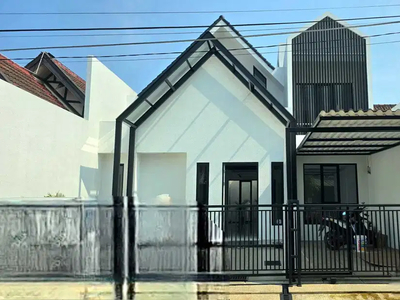 RUMAH BARU MINIMALIS HADAP TENGGARA HARGA MURAH DI GADING SERPONG