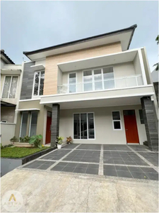 Rumah Baru Minimalis Modern Sayap Tubagus Ismail Bandung