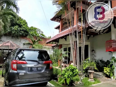 Rumah di Bintaro Sektor 3A dekat Stasiun Pondok Ranji