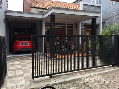 Rumah di Cinere Depok