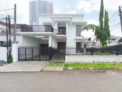 Rumah Luas Semi Furnish di Villa Bintaro Regency Harga All In J-22656