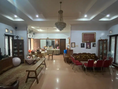 Rumah Mewah di Jl Pemuda, Depok, Pancoran Mas. Dkt ke Jl Raya Margonda