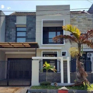 Rumah Mewah Modern di Main Road Araya Blimbing