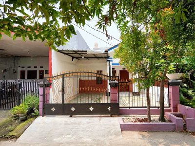 Rumah Murah Nego dekat Plaza Taman Harapan Baru Dibantu KPR J-18362