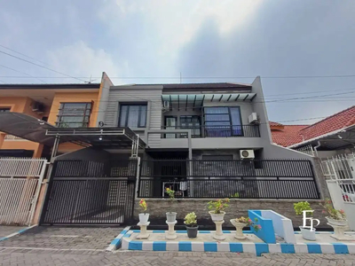 Rumah Siap Huni 2 Lantai Manyar Jaya Praja Row Jalan 3 Mobil