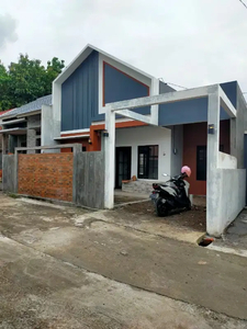 Rumah Siap Huni di Dewi Sartika