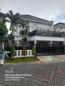 SEWA RUMAH BESAR