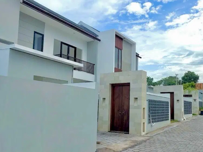 Townhouse Semi Villa 2 BR 100m2 with Pool for Yearly Rental GreatPrice
