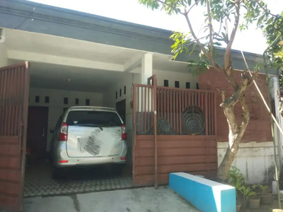 Di jual rumah Dekat dengan Surabaya barat akses lebar truk bisa masuk