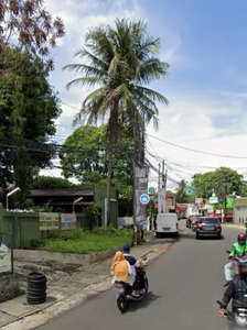 Di Jual Rumah lama pinggir jalan raya di Pondok Labu , Cilandak Jaksel