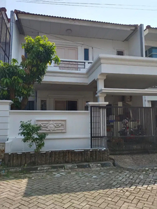 Dijual Cepat Rumah 2 Lantai di Metro Permata 1 Cipondoh Tangerang