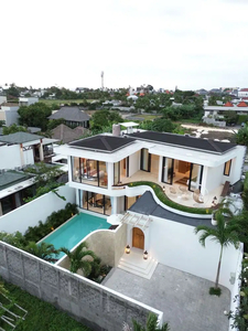 Dijual Luxury Villa Tropical Modern di Berawa Canggu