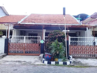 Dijual Rumah di Barata Jaya Surabaya Selatan Dekat kampus Ubaya, WM