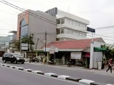Dijual Segera Rumah Tua Luas Cocok Buat Usaha di Pondok Pinang Jaksel