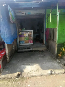 Dijual warung kios lokasi bekasi timur.