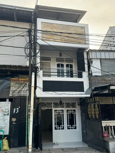 Disewakan rumah cocok untuk usaha