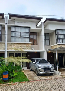 Jual Rumah Siap Huni 2 Lantai di Cluster The Villas Serpong