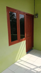 Rumah 3 petak di lt. 2