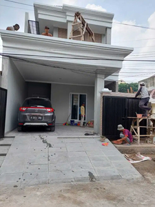 Rumah baru 2 lantai siap pakai di Pulomas - Jakarta Timur