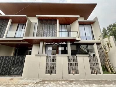Rumah Baru Dengan Kolam Renang Full Furniture di Condongcatur
