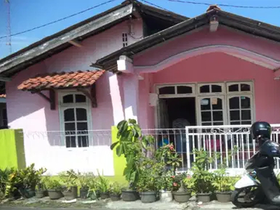 Rumah cantik dikawasan perum Sidanegara Kota Cilacap