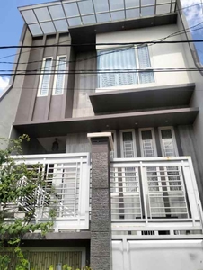Rumah Dijual Bubutan Surabaya Di Maspati 3 Lantai 081217143588