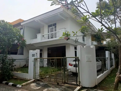 Rumah Hook di Perumahan Metro Permata 2 Tangerang