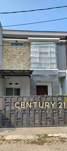 Rumah Modern Minimalis Siap Huni Lokasi Strategis di Ciputat