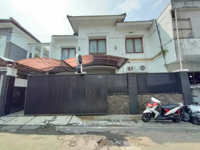 Rumah murah 2 lantai di Condongcatur dekat UPN & AMIKOM