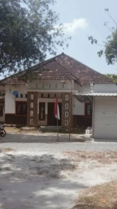 Rumah murah dekat Pantai Delegan