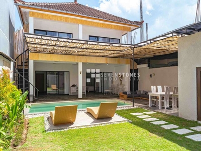 4 Bedroom Newly Renovated In Seminyak Walking Distance To The Beach