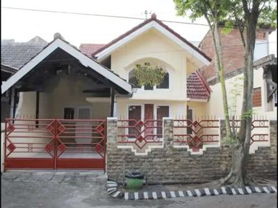 Dijual Rumah Murah di Griya Shanta