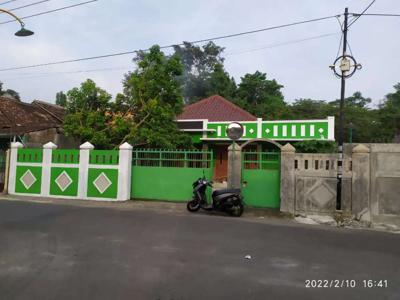 Dijual Tanah beserta Rumah 488 m² SHM Yogyakarta