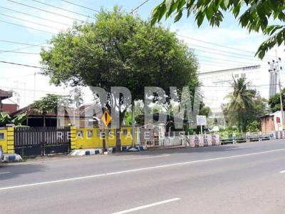 Dijual Tanah Murah Bonus 4 Unit Rumah Utara Hotel ASTON Banyuwangi