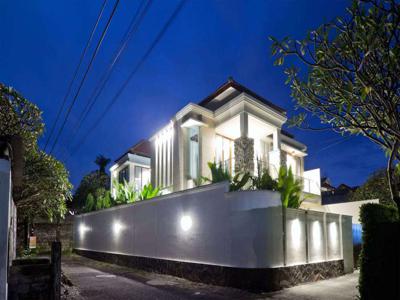 FOR SALE BEAUTIFUL HOUSE IN SANUR