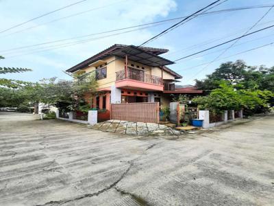 Rumah 2 lantai dijual di Taman Harapan Baru (THB) Bekasi