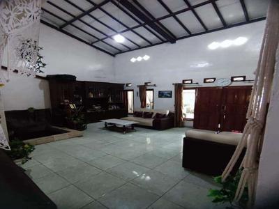Rumah 2 Lantai Terawat Apik di Griya Bandung Indah Bojongsoang Bandung