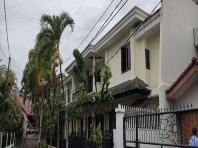 Rumah Asri Area Komplek Menteri Patra Kuningan, Kuningan, Jakarta