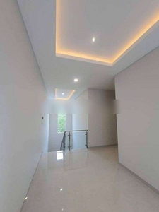 Rumah baru gress modern minimalis bagus tengah kota Semarang daerah el