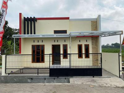 RUMAH DENGAN VIEW PESAWAHAN BISA KPR LEGALITAS SHM & IMB