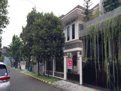 Rumah nyaman strategis di Cluster Batununggal Bandung