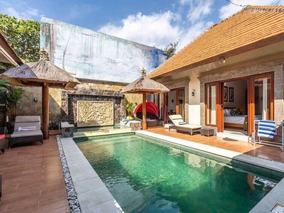Sewa Harian Villa 4 Kamar Tidur di Sanur Bali - BVI32257
