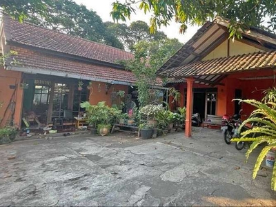 Tanah Hook Bonus Rumah Dekat Kampus Undip Banyumanik Semarang