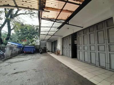 Disewa ruang usaha di pusat kota Bandung, dekat Mall BEC & BIP
