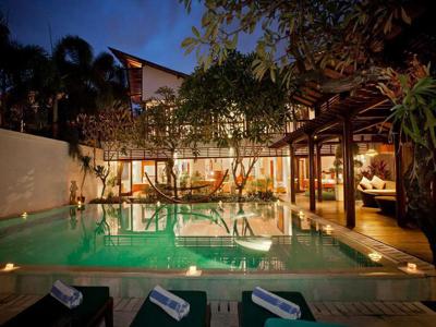 Disewakan Harian Villa 6 Kamar Tidur di Sanur Bali - BVI17904