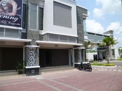 TURUN HARGA Ruko 2lt 240m2 tanah 165m2 jalan utama