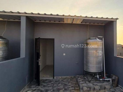 Chandra Disewa Rumah Baru Uk 3.7x15m di Jelambar