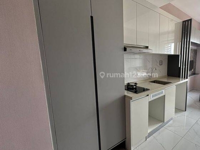 Di Dewa Apartemen Sky House Alam Sutera Tangerang Type Studio Baru Furnished Siap Huni