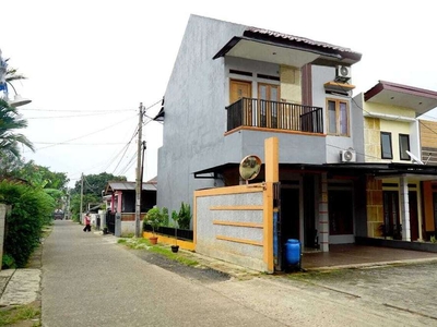 Dijual Butuh Rumah 2 Lantai Dalam Perumahan, Tanah Baru Depok
