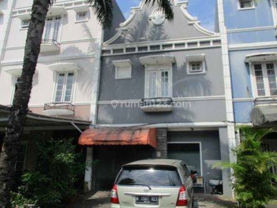 Dijual Ruko di Jalan Raya Venesia, Kelapa Gading Jakarta Utara